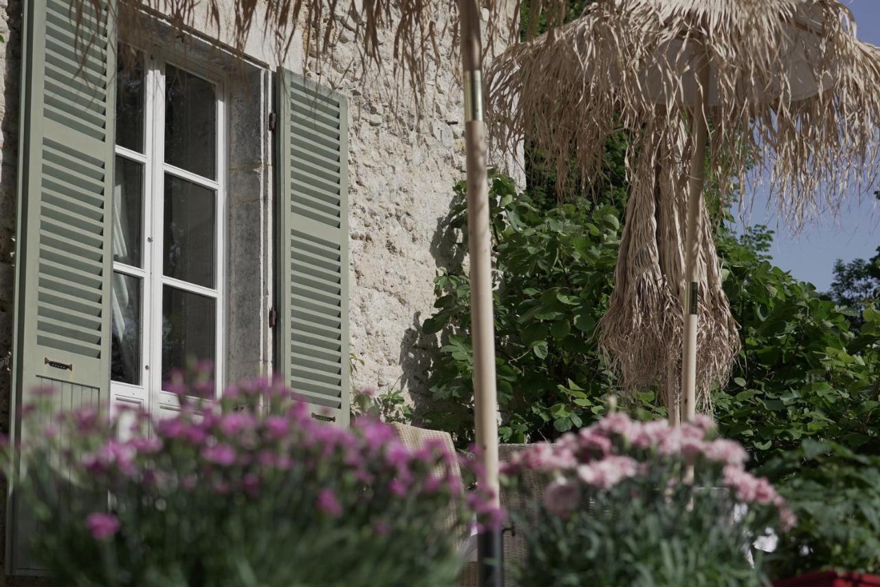 Domaine Du Tres-Haut - Chateau De Montanges Екстер'єр фото