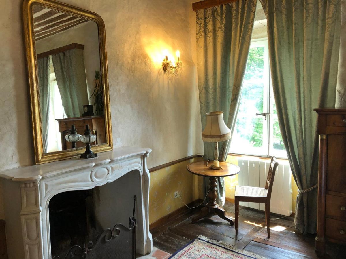 Domaine Du Tres-Haut - Chateau De Montanges Екстер'єр фото
