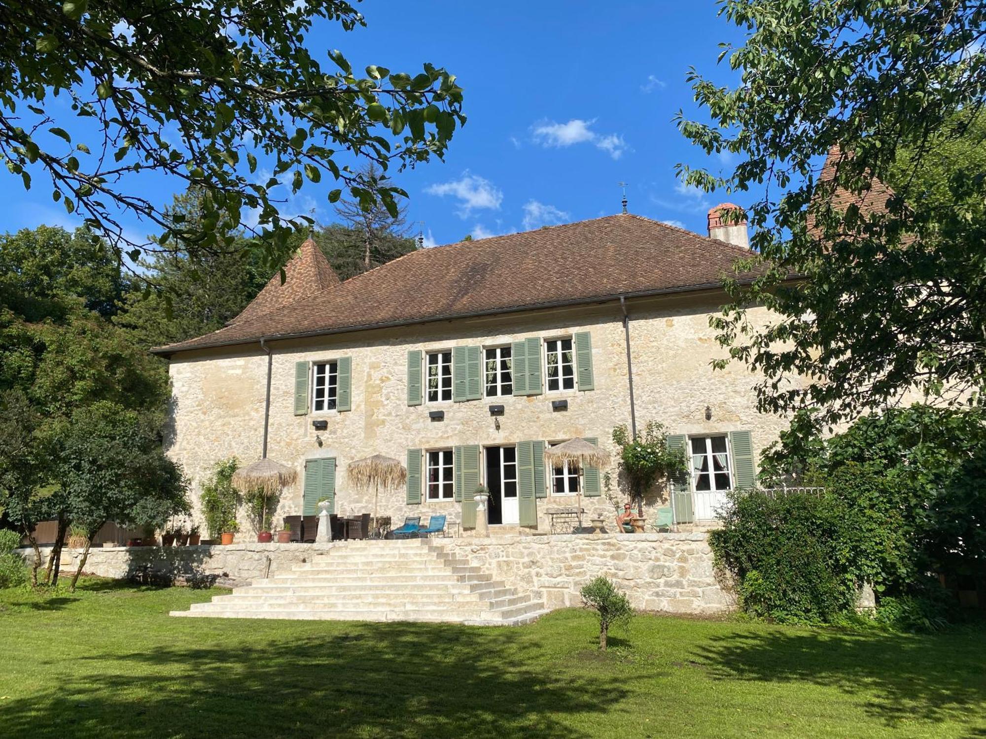 Domaine Du Tres-Haut - Chateau De Montanges Екстер'єр фото